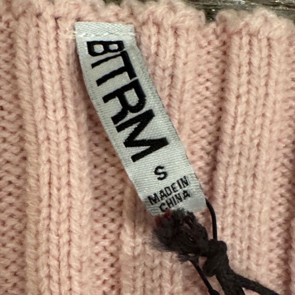 Pink Ribbed Women's Sweater - Picture 4 of 6